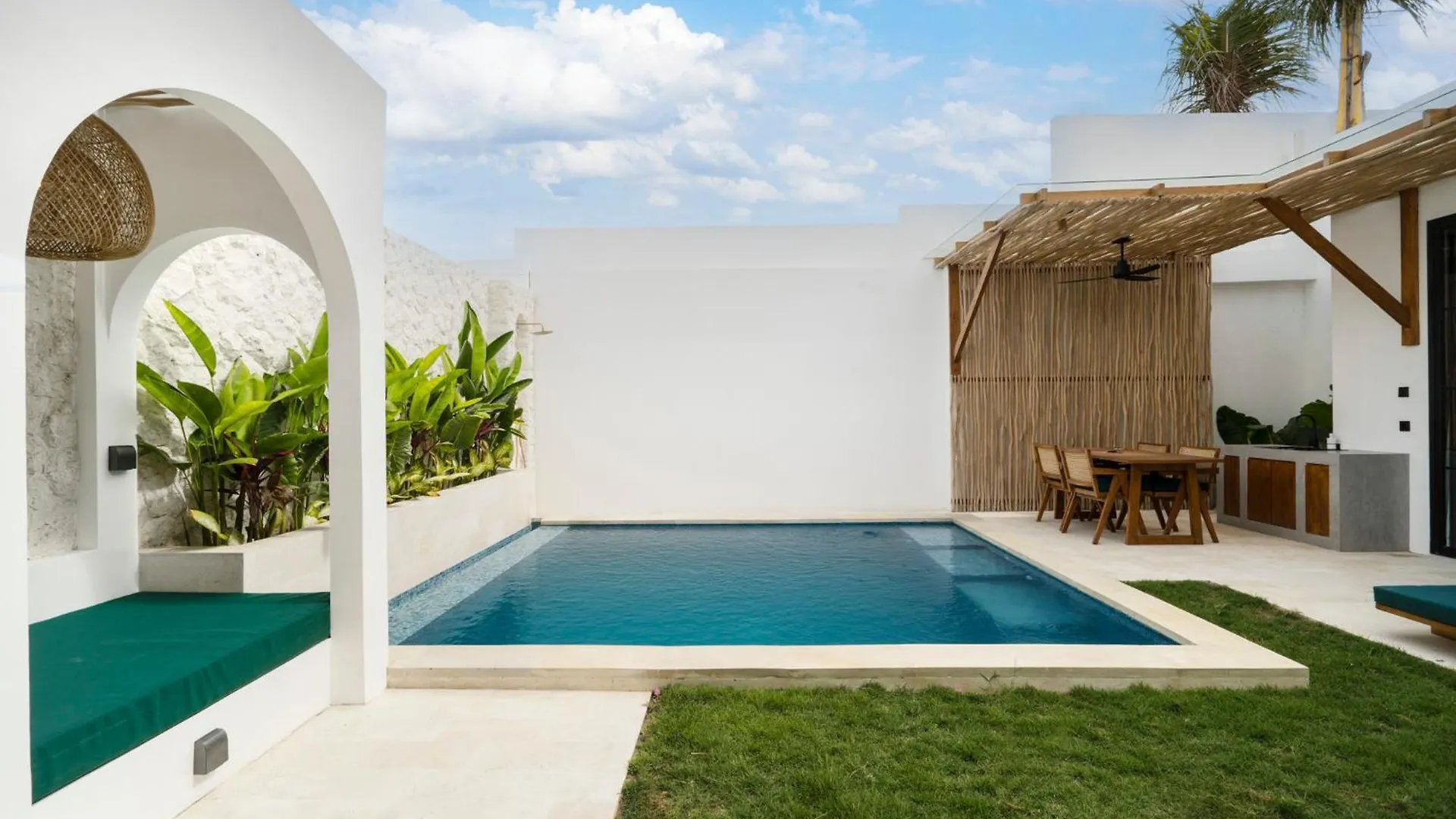 Villa Melody - Uluwatu By Yolla Hospitality
